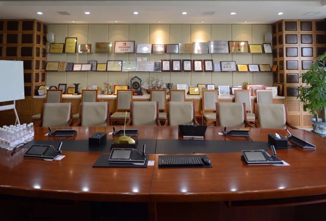 1528439984197035067.jpg 9.jpg