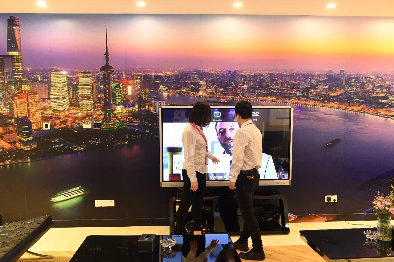 1528871905088090939.jpg 5.jpg