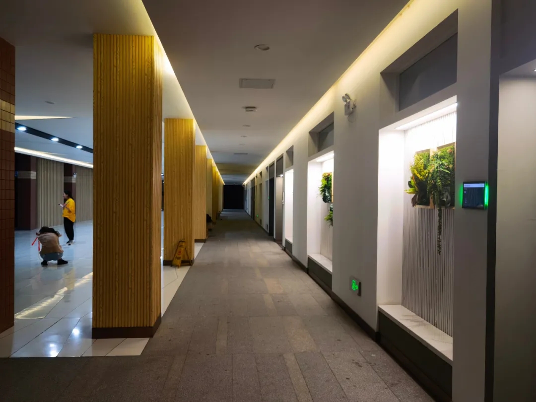 1634188959144035093.jpg 1634188959144035093.jpg